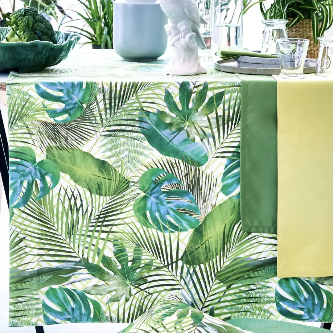 Staltiesė DI12045 - €15 Save 50% __label:Pristatymas 1-2 d.d., color-zalia, material-medvilne, staltieses, tekstile Iki
