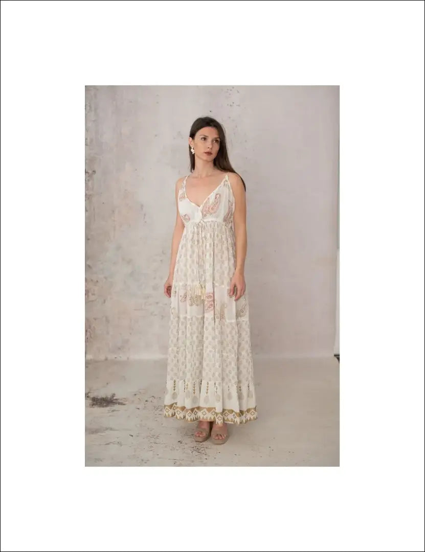 Suknelė DR015 - €63 Save 50% 50-100, __label:Pristatymas 1-2 d.d., color-balta, color-ruda, drabuziai €50 to €100