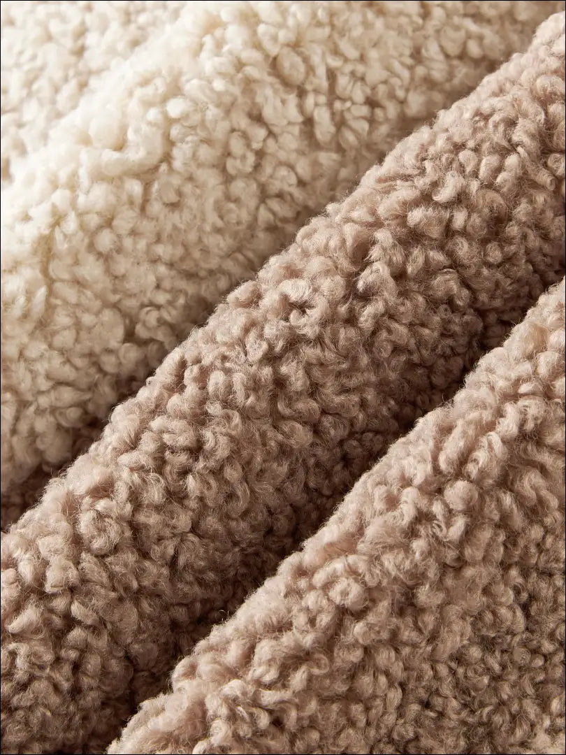 Teddy pagalvėlės užvalkalas DI9848 - €18 Save 60% __label:Pristatymas 1-2 d.d., color-ruda, color-smelio, interjeras,