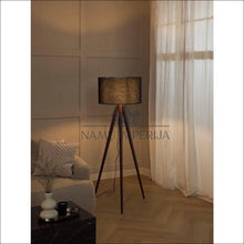 Įkelti vaizdą į galerijos rodinį, Toršeras DI4422 - €120 Save 50% 100-200, color-juoda, color-ruda, interjeras, material-medvilne Interjeras | Namų
