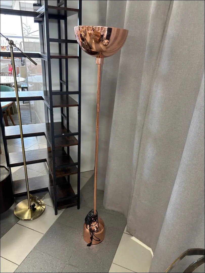 Toršeras DI8339 - €30 Save 80% 25-50, __label:Pristatymas 1-2 d.d., color-auksine, material-metalas, pazeistas €25
