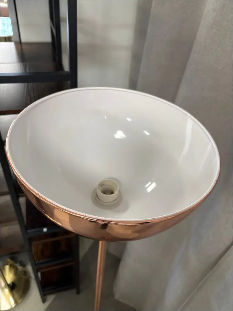 Toršeras DI8339 - €30 Save 80% 25-50, __label:Pristatymas 1-2 d.d., color-auksine, material-metalas, pazeistas €25