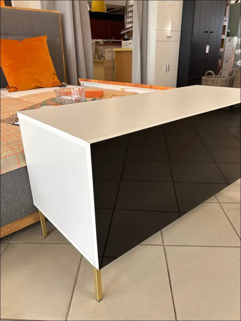 TV staliukas SI1708 - €66 Save 55% 50-100, __label:Pristatymas 1-2 d.d., color-balta, color-juoda, material-mediena €50