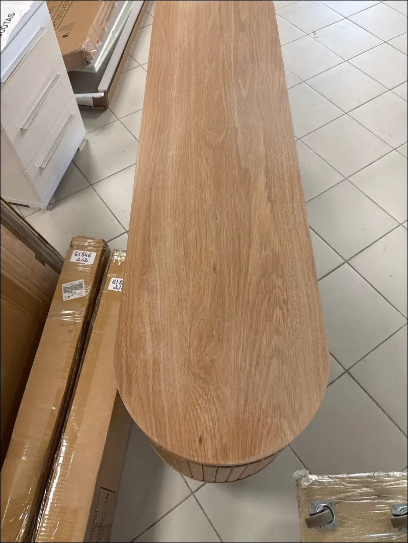 TV staliukas SI2411 - €80 Save 80% 50-100, __label:Pristatymas 1-2 d.d., color-ruda, material-mdf, pazeistas Grožio