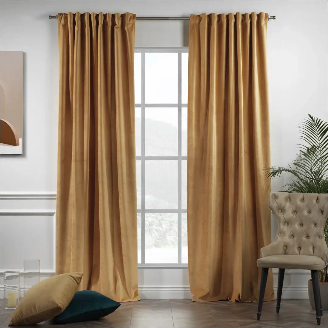 Užuolaida DI11917 - €84 Save 50% 50-100, __label:Pristatymas 1-2 d.d., color-auksine, material-aksomas,