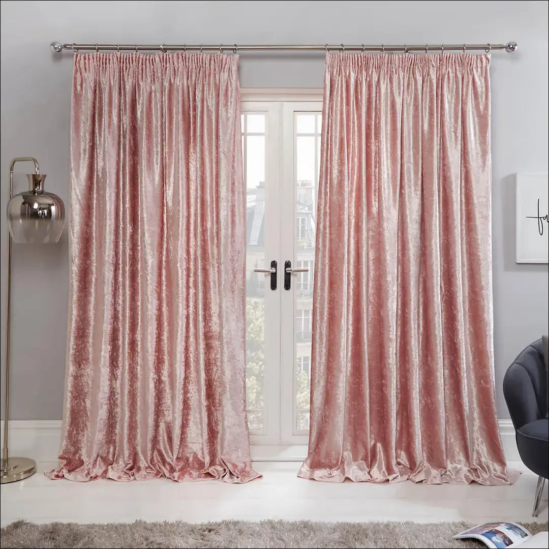 Užuolaidų komplektas (2vnt) DI10353 - €32 Save 50% 25-50, __label:Pristatymas 1-2 d.d., color-rozine, material-aksomas,