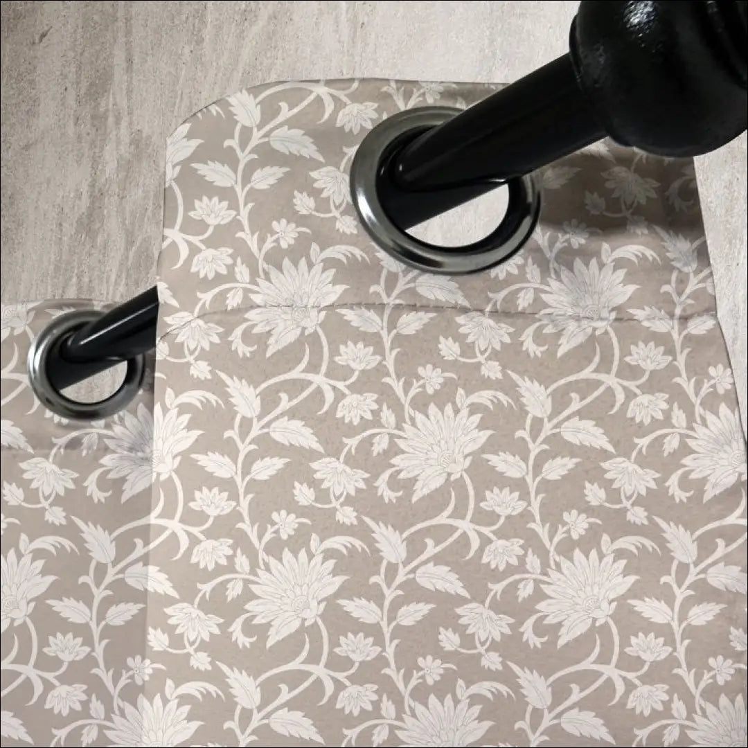 Užuolaidų komplektas (2vnt) DI11588 - €34 Save 50% 25-50, __label:Pristatymas 1-2 d.d., color-balta, color-smelio,