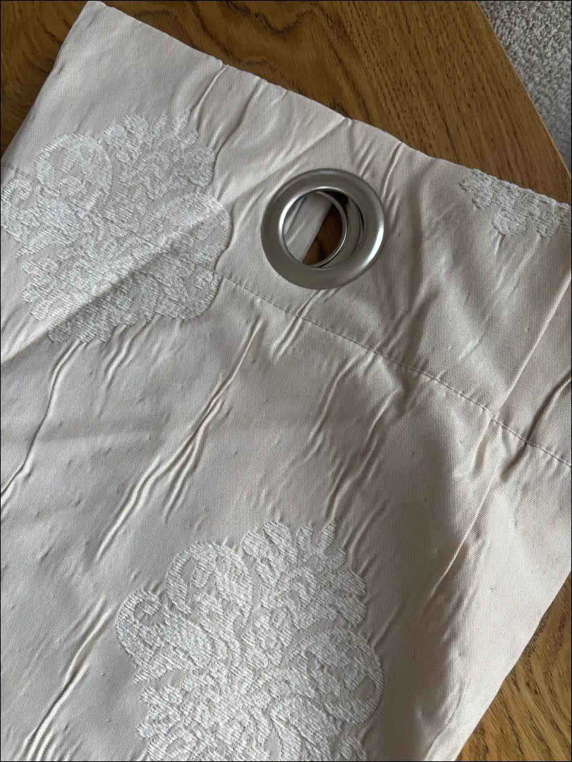 Užuolaida DI11685 - €73 Save 50% 50-100, __label:Pristatymas 1-2 d.d., color-kremas, material-medvilne,