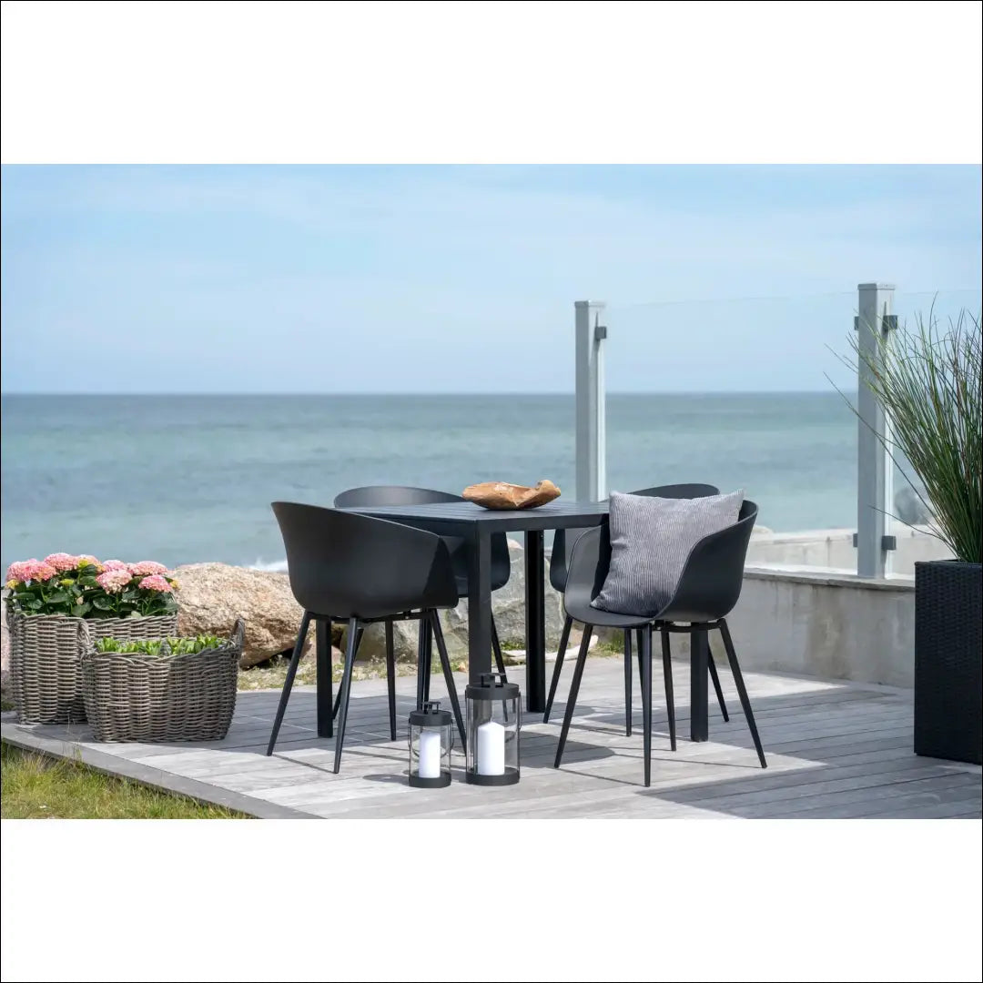 Valgomojo kėdė juoda su juodomis kojelėmis RD1047 - €87 Save 15% 50-100, __label:Pristatymas 5-14 d.d., Dining chairs,