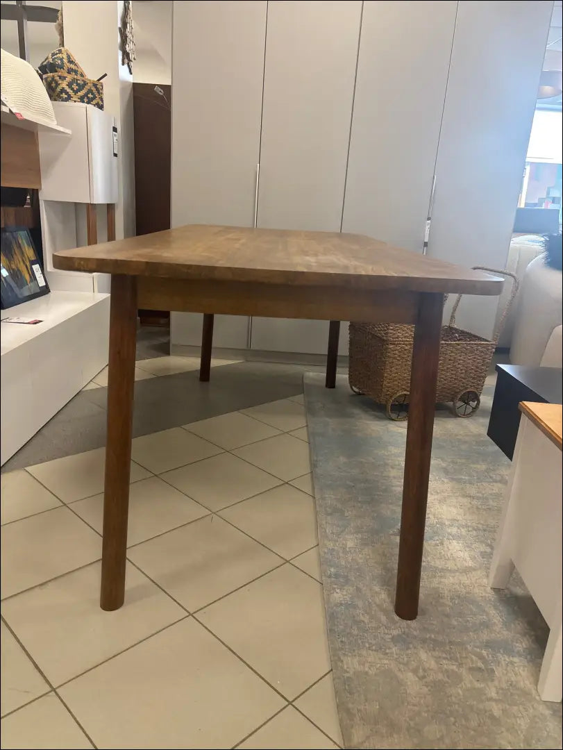 Valgomojo stalas VI1077 - €315 Save 55% __label:Pristatymas 1-2 d.d., color-ruda, material-medzio-masyvas, over-200,