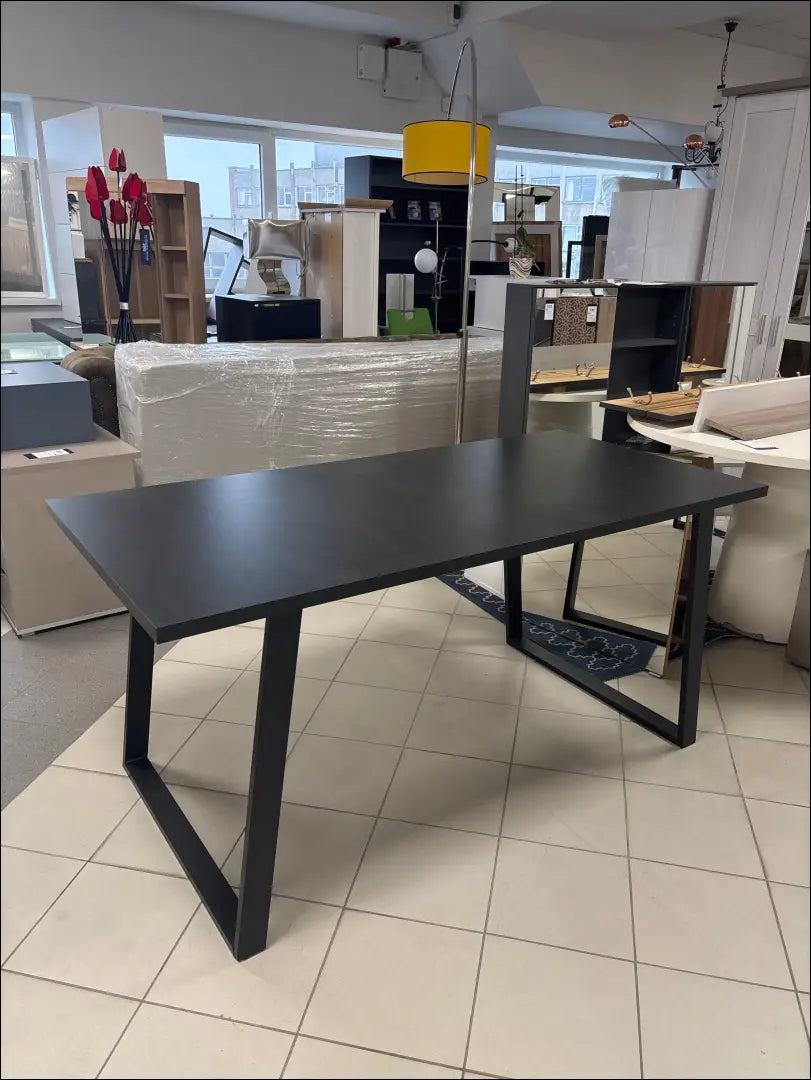 Valgomojo stalas VI1175 - €130 Save 55% 100-200, __label:Pristatymas 1-2 d.d., color-juoda, material-mediena,