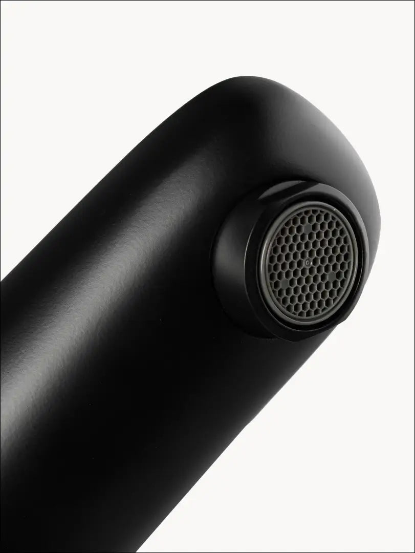 Vandens čiaupas KI723 - €36 Save 70% 25-50, __label:Pristatymas 1-2 d.d., color-juoda, interjeras, material-metalas €25