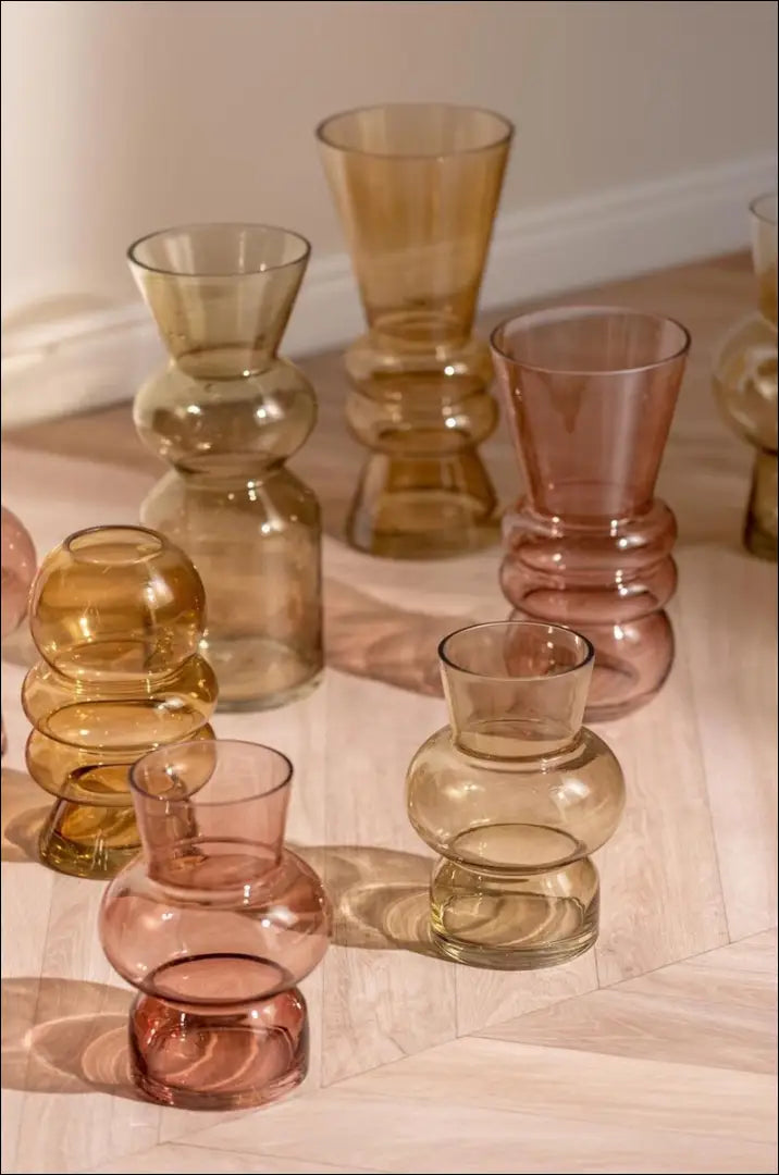 Vaza DI8131 - €22 Save 60% __label:Pristatymas 1-2 d.d., color-ruda, interjeras, material-stiklas, under-25 Iki €25