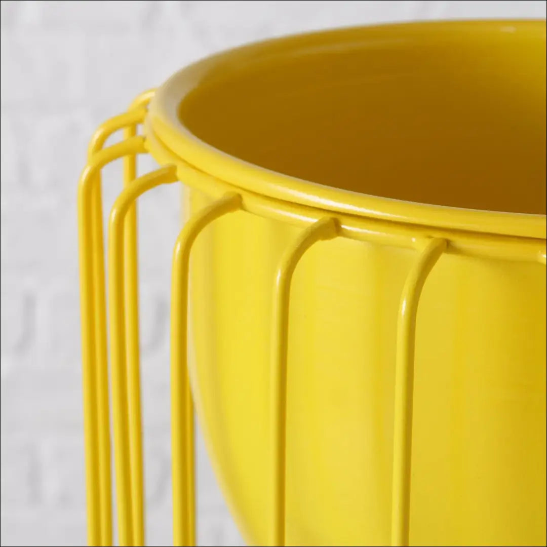 Vazonas su stovu DI6872 - €35 Save 65% 25-50, __label:Pristatymas 1-2 d.d., color-geltona, interjeras, material-metalas