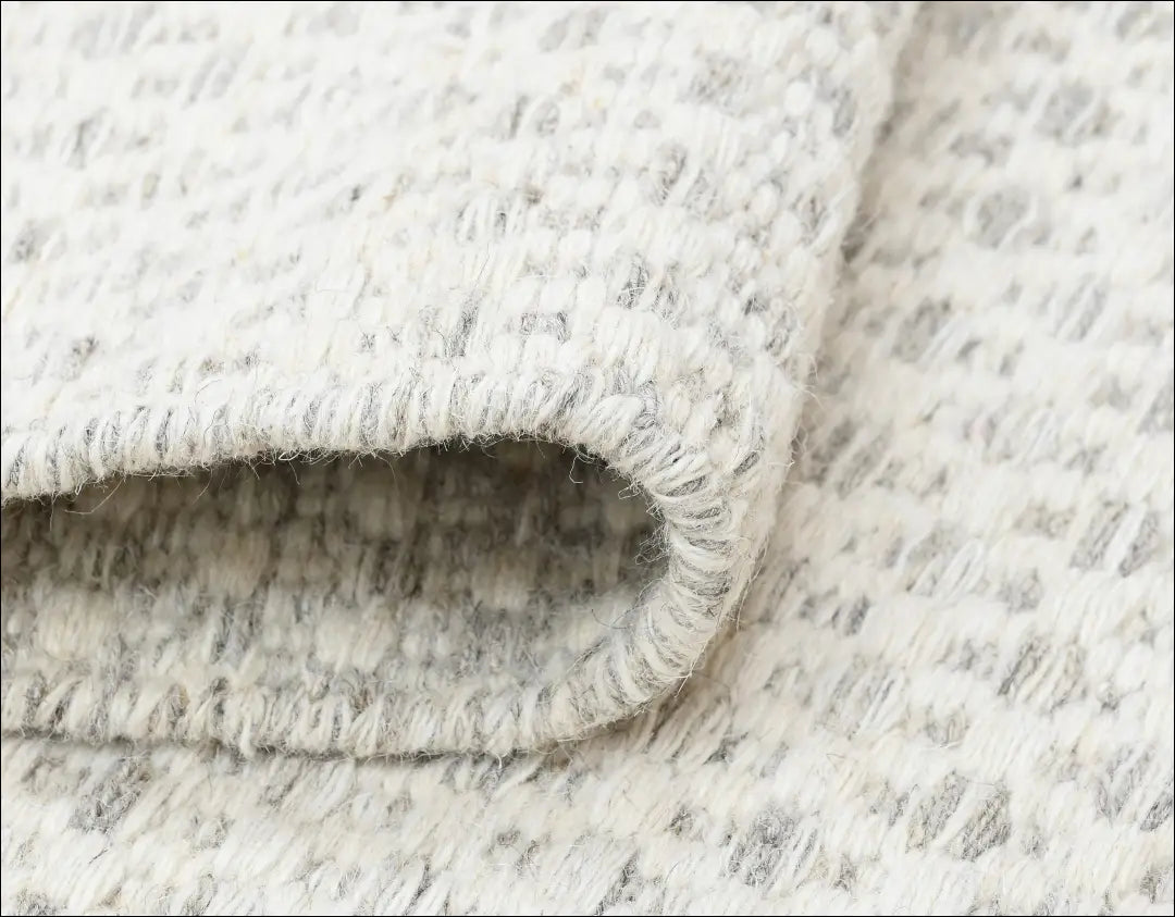 Vilnos kilimas RU1686 - €225 Save 50% __label:Pristatymas 1-2 d.d., apvalus, color-balta, color-pilka,