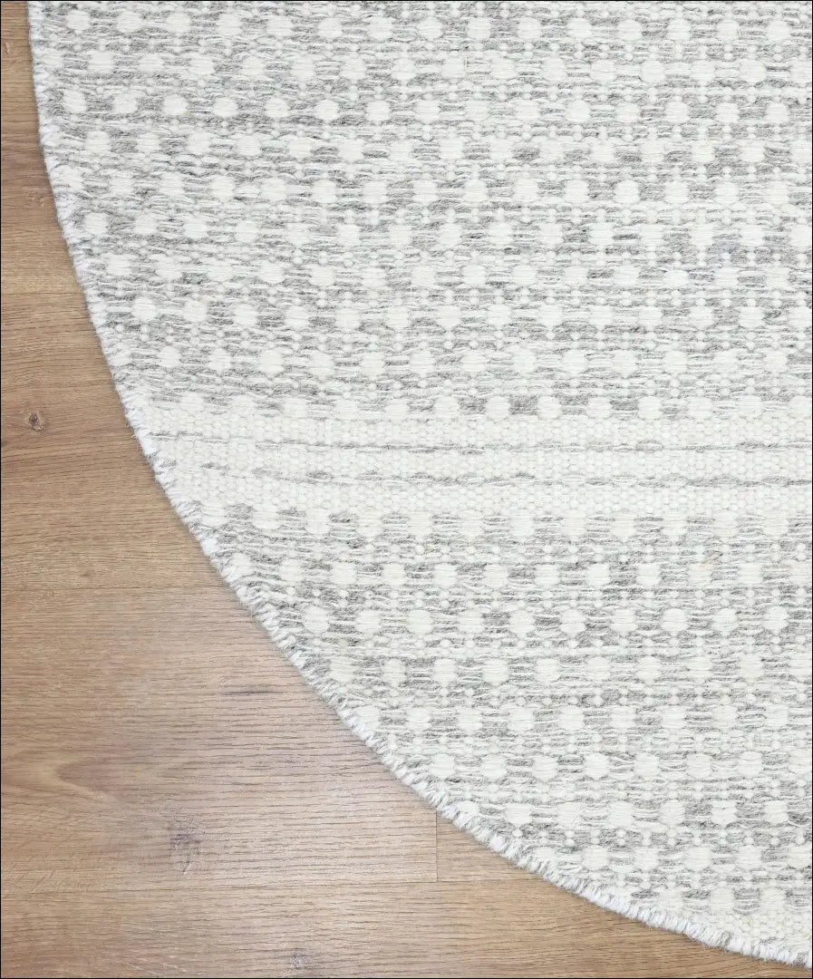 Vilnos kilimas RU1686 - €225 Save 50% __label:Pristatymas 1-2 d.d., apvalus, color-balta, color-pilka,