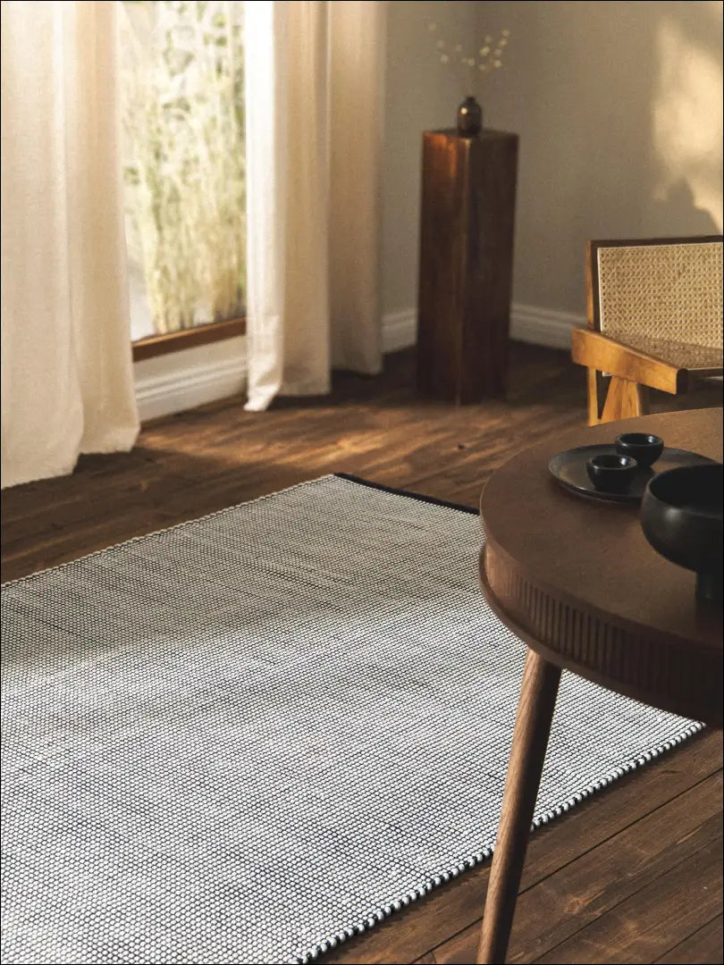 Vilnos kilimas RU857 - €103 Save 55% 100-200, __label:Pristatymas 1-2 d.d., color-juoda, color-kremas, kilimai 120 cm x
