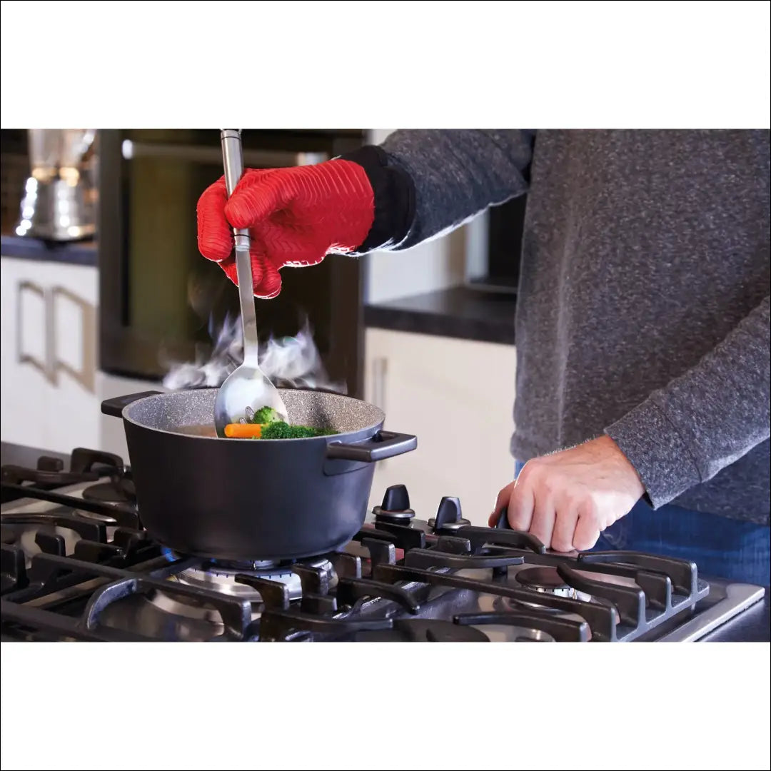 Virtuvės pirštinė ’MasterClass’ DI9597 - €21 Save 55% __label:Pristatymas 1-2 d.d., color-juoda, color-raudona,