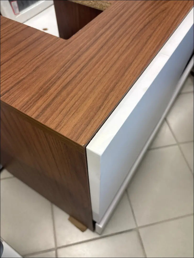 Vonios kambario komplektas (spintelė + LED veidrodis) KI713 - €140 Save 80% 100-200, __label:Pristatymas 1-2 d.d.,