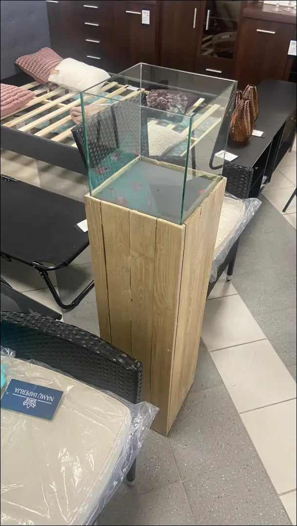 Žvakidė DI6027 - €63 Save 70% 50-100, __label:Pristatymas 1-2 d.d., color-ruda, interjeras, material-medzio-masyvas €50