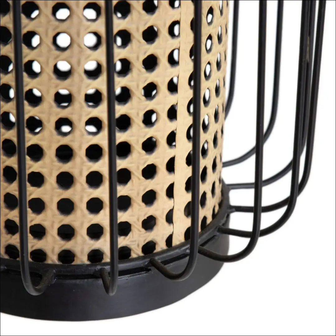 Žvakidė DI6834 - €19 Save 65% __label:Pristatymas 1-2 d.d., color-juoda, color-ruda, interjeras, material-metalas Balta