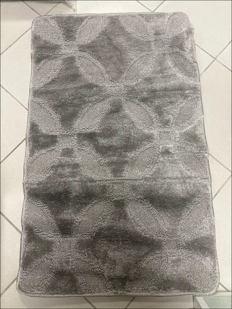 Vonios kilimėlis RU1236 - €19 Save 50% __label:Pristatymas 1-2 d.d., color-pilka, kilimai, material-poliesteris,
