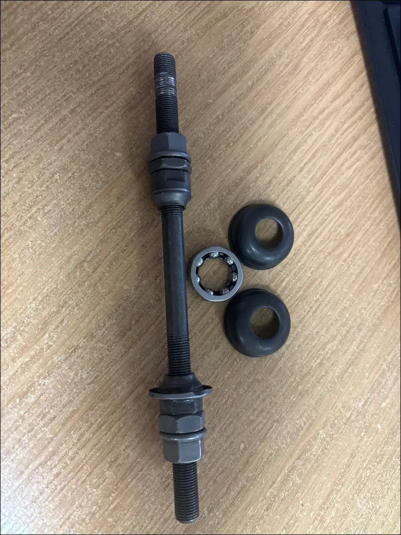 BESPORTBLE 180 mm tvirta galinė ašis kalnų dviračiams SP237 - €5 Save 75% __label:Pristatymas 1-2 d.d., pazeistas,