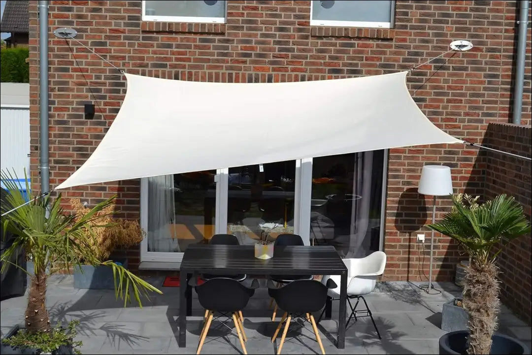 Tentas nuo saulės LI860 - €48 Save 50% 25-50, __label:Pristatymas 1-2 d.d., color-kremas, kita, lauko baldai €25 to €50