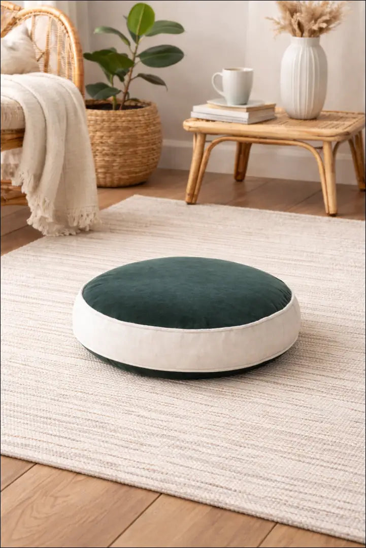 Aksominė pagalvėlė DI4248 - €12 Save 60% __label:Pristatymas 1-2 d.d., color-kremas, color-zalia, interjeras,