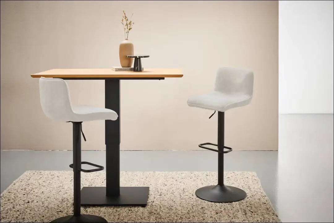 Baro kėdė VI1305 - €55 Save 50% 50-100, __label:Pristatymas 1-2 d.d., baro-kedes, color-kremas, material-gobelenas €50