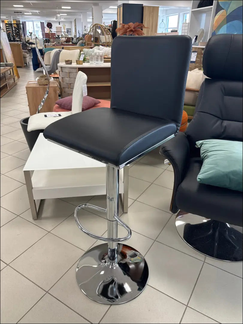 Baro kėdė VI906 - €130 Save 50% 100-200, __label:Pristatymas 1-2 d.d., baro-kedes, color-juoda, color-sidabrine €100