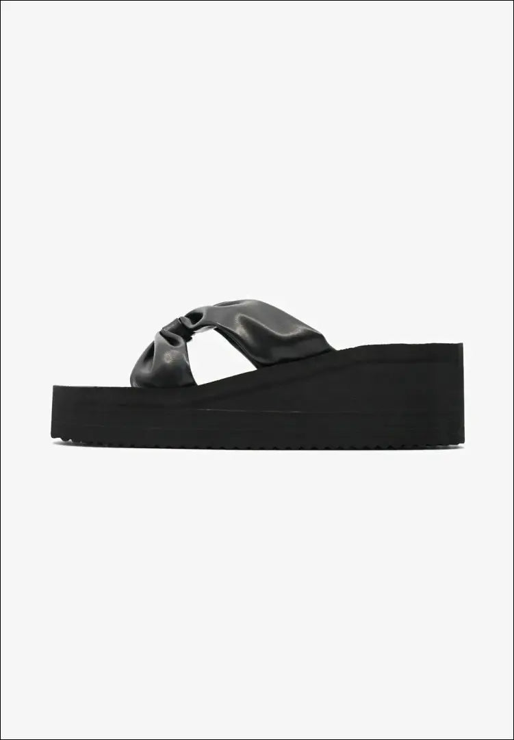 Basutės DR131 - 25-50, __label:Pristatymas 1-2 d.d., color-juoda, drabuziai, tekstile €25 to €50 Sandals | Namų