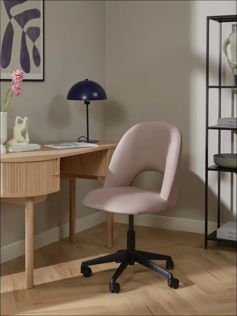 Darbo kėdė BI115 - €110 Save 50% 100-200, __label:Pristatymas 1-2 d.d., biuro-baldai, biuro-kedes, color-rozine €100