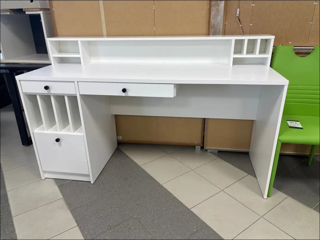 Darbo stalas BI272 - €140 Save 55% 100-200, __label:Pristatymas 1-2 d.d., color-balta, material-mediena, pazeistas €100