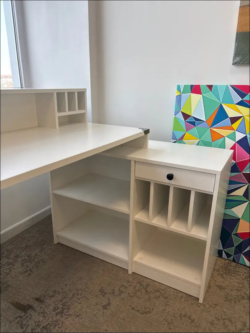 Darbo stalas BI275 - €140 Save 55% 100-200, __label:Pristatymas 1-2 d.d., color-balta, material-mediena, pazeistas €100