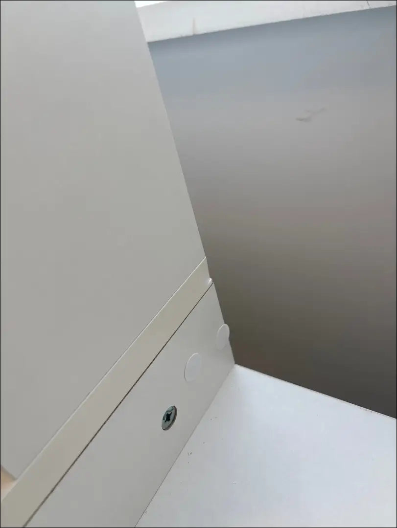 Darbo stalas BI275 - €140 Save 55% 100-200, __label:Pristatymas 1-2 d.d., color-balta, material-mediena, pazeistas €100