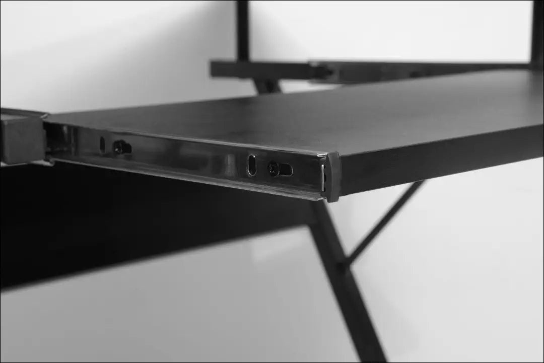 Darbo stalas su ratukais BI274 - €40 Save 50% 25-50, __label:Pristatymas 1-2 d.d., biuro-baldai, biuro-stalai,