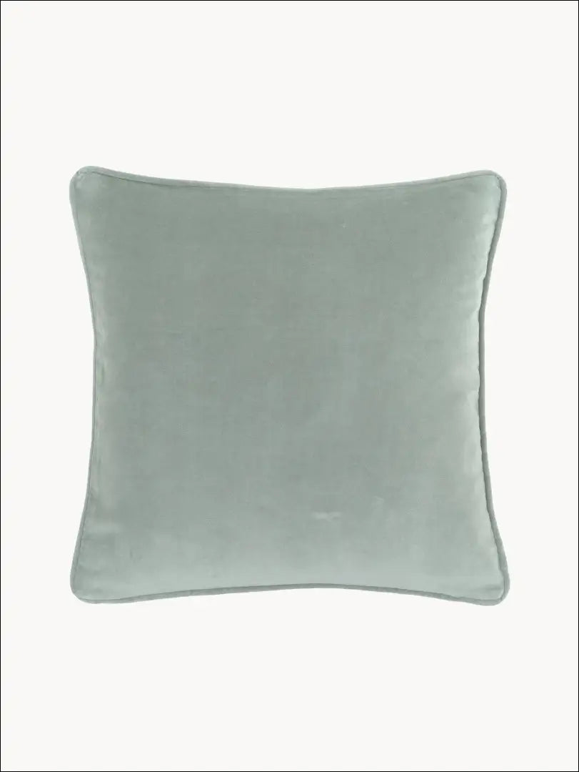 Dekoratyvinė aksominė pagalvėlė DI4278 - €12 Save 50% __label:Pristatymas 1-2 d.d., color-zalia, interjeras,
