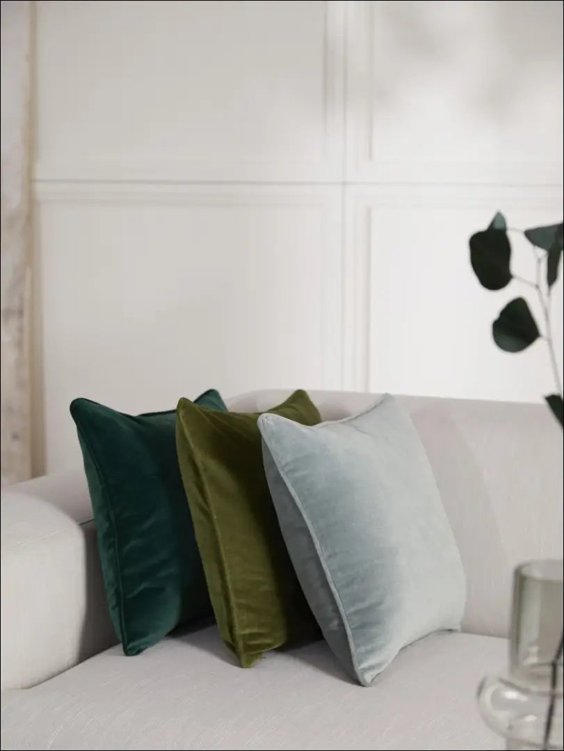 Dekoratyvinė aksominė pagalvėlė DI4278 - €10 Save 55% __label:Pristatymas 1-2 d.d., color-zalia, interjeras,