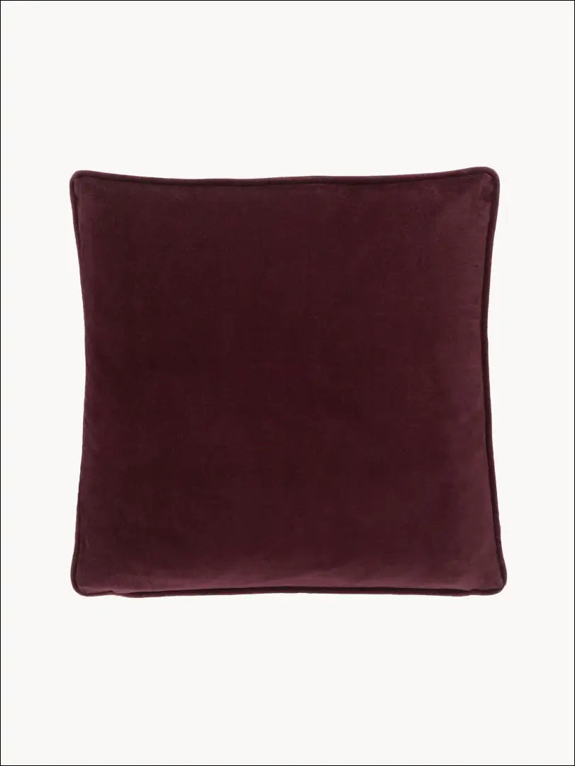 Dekoratyvinė aksominė pagalvėlė DI4279 - €10 Save 55% __label:Pristatymas 1-2 d.d., color-raudona, color-rozine,