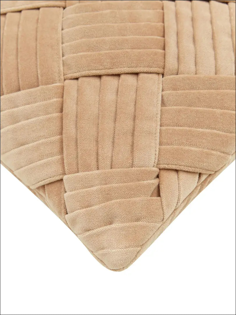 Dekoratyvinė aksominė pagalvėlė DI4301 - €20 Save 50% __label:Pristatymas 1-2 d.d., color-smelio, interjeras,