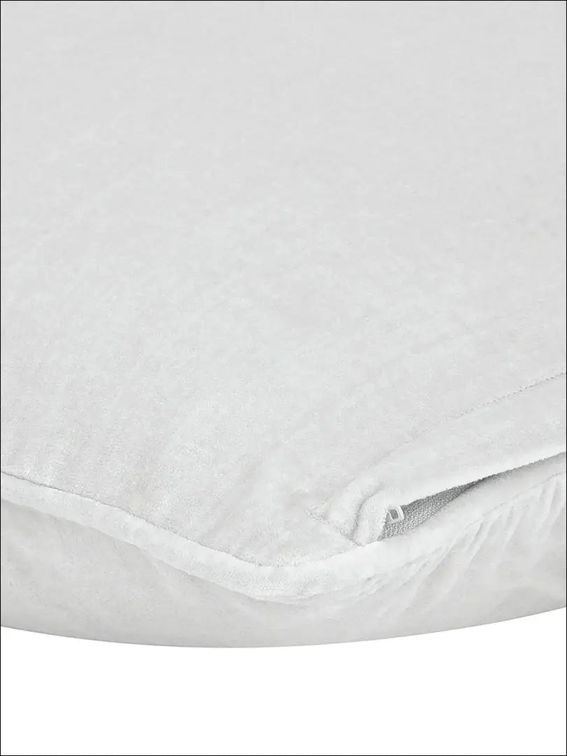 Dekoratyvinė aksominė pagalvėlė DI4348 - €9 Save 50% __label:Pristatymas 1-2 d.d., color-pilka, interjeras,