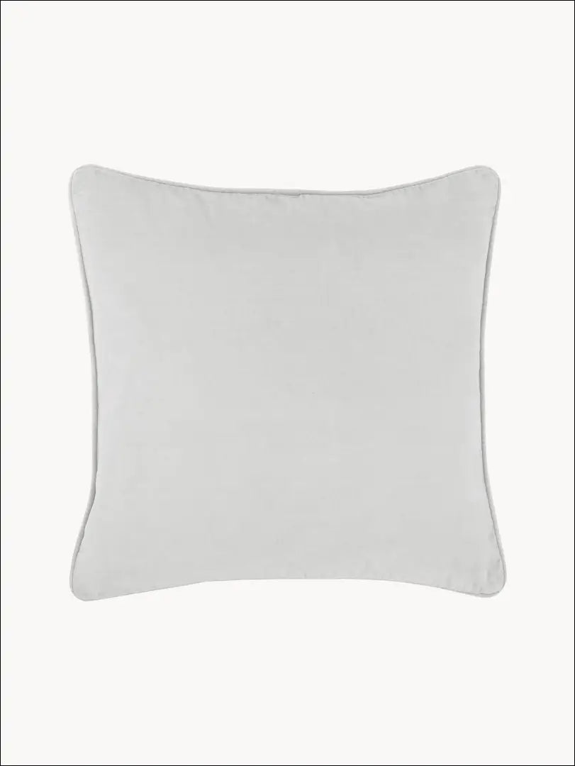 Dekoratyvinė aksominė pagalvėlė DI4348 - €9 Save 50% __label:Pristatymas 1-2 d.d., color-pilka, interjeras,