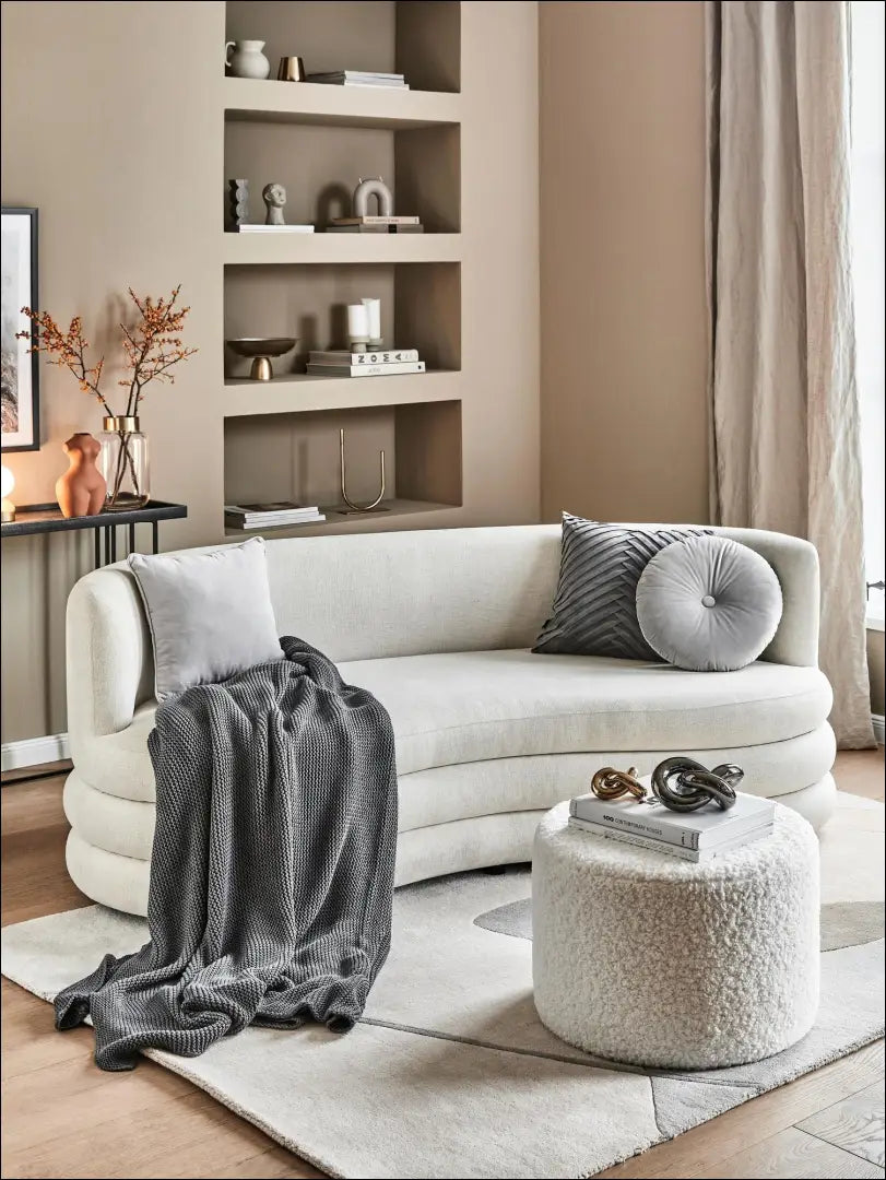 Dekoratyvinė aksominė pagalvėlė DI4348 - €9 Save 50% __label:Pristatymas 1-2 d.d., color-pilka, interjeras,