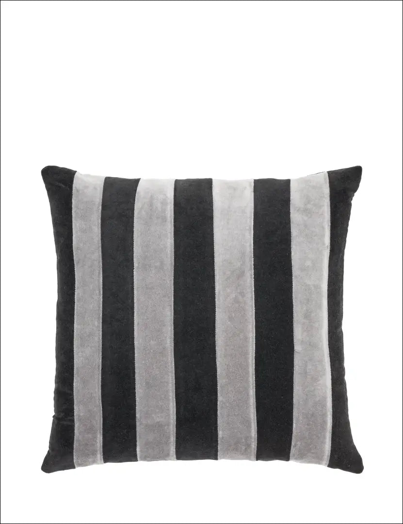 Dekoratyvinė aksominė pagalvėlė DI7357 - €27 Save 50% 25-50, __label:Pristatymas 1-2 d.d., color-juoda, color-pilka,