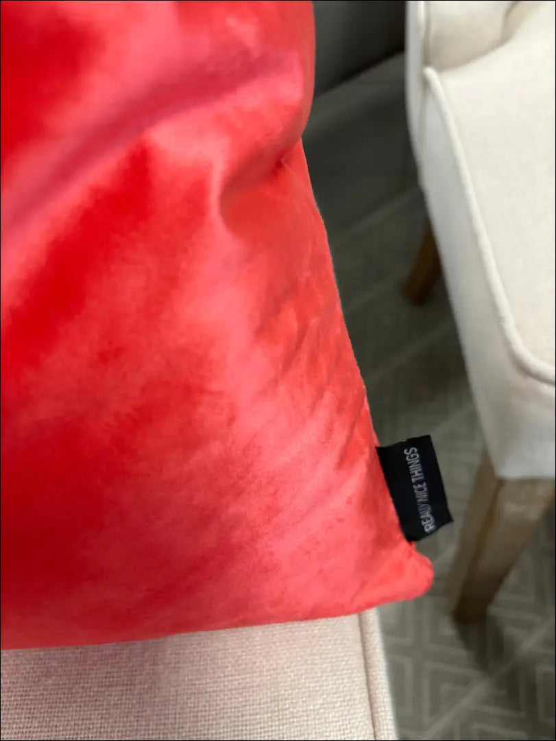 Dekoratyvinė aksominė pagalvėlė DI7378 - €25 Save 50% 25-50, __label:Pristatymas 1-2 d.d., color-rozine, interjeras,