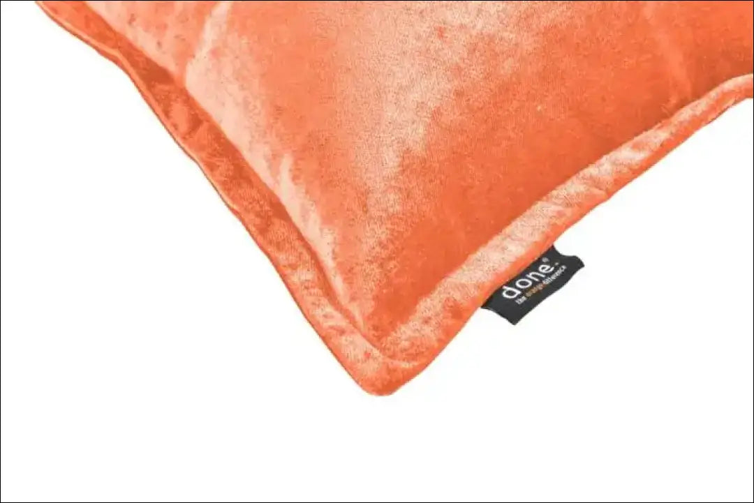 Dekoratyvinė aksominė pagalvėlė DI9033 - €9 Save 55% __label:Pristatymas 1-2 d.d., color-oranzine, interjeras,