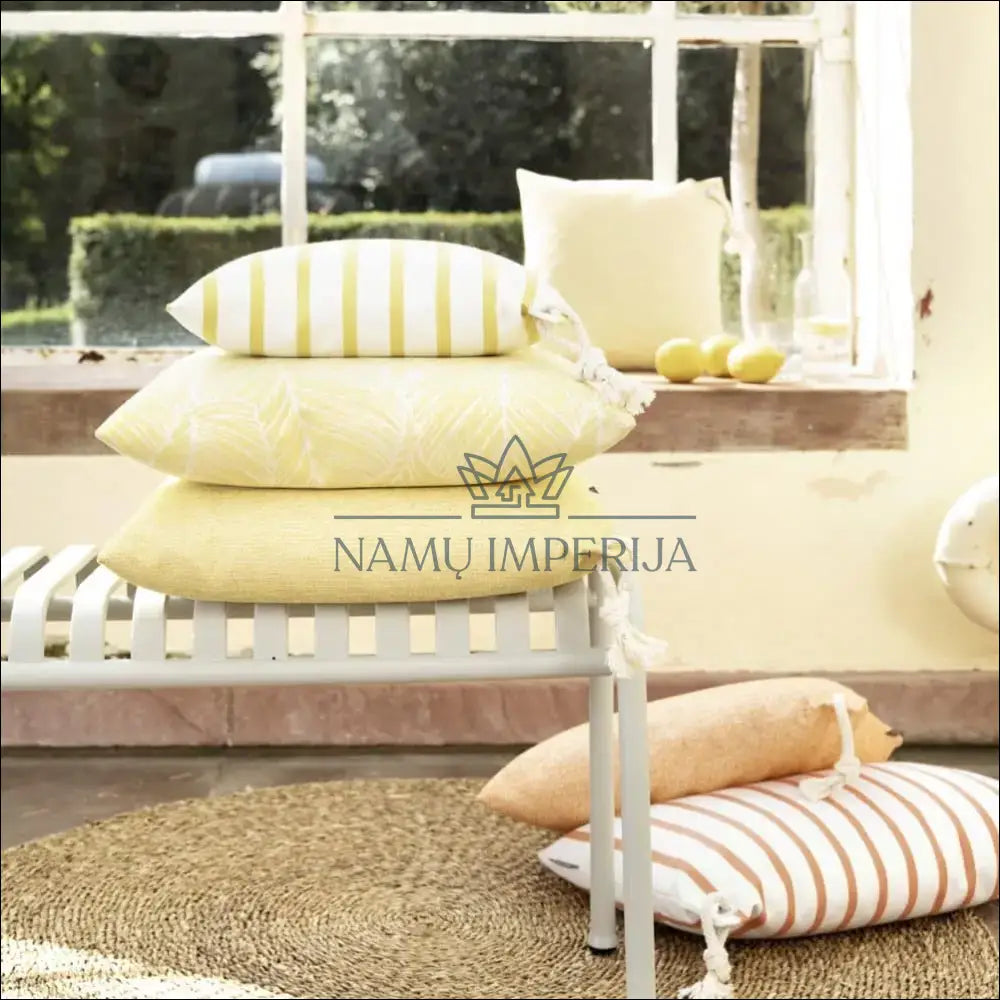 Dekoratyvinė lauko pagalvėlė DI6085 - €13 color-balta, color-geltona, interjeras, baldai, material-akrilas 40 cm x