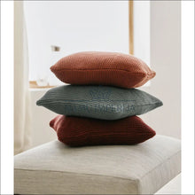 Augšupielādējiet attēlu galerijas skatā Dekoratyvinė megzta pagalvėlė DI4298 - €13 Save 55% color-zalia, interjeras, material-medvilne, pagalveles,
