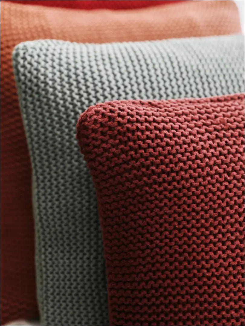 Dekoratyvinė megzta pagalvėlė DI4347 - €14 Save 50% __label:Pristatymas 1-2 d.d., color-raudona, interjeras,